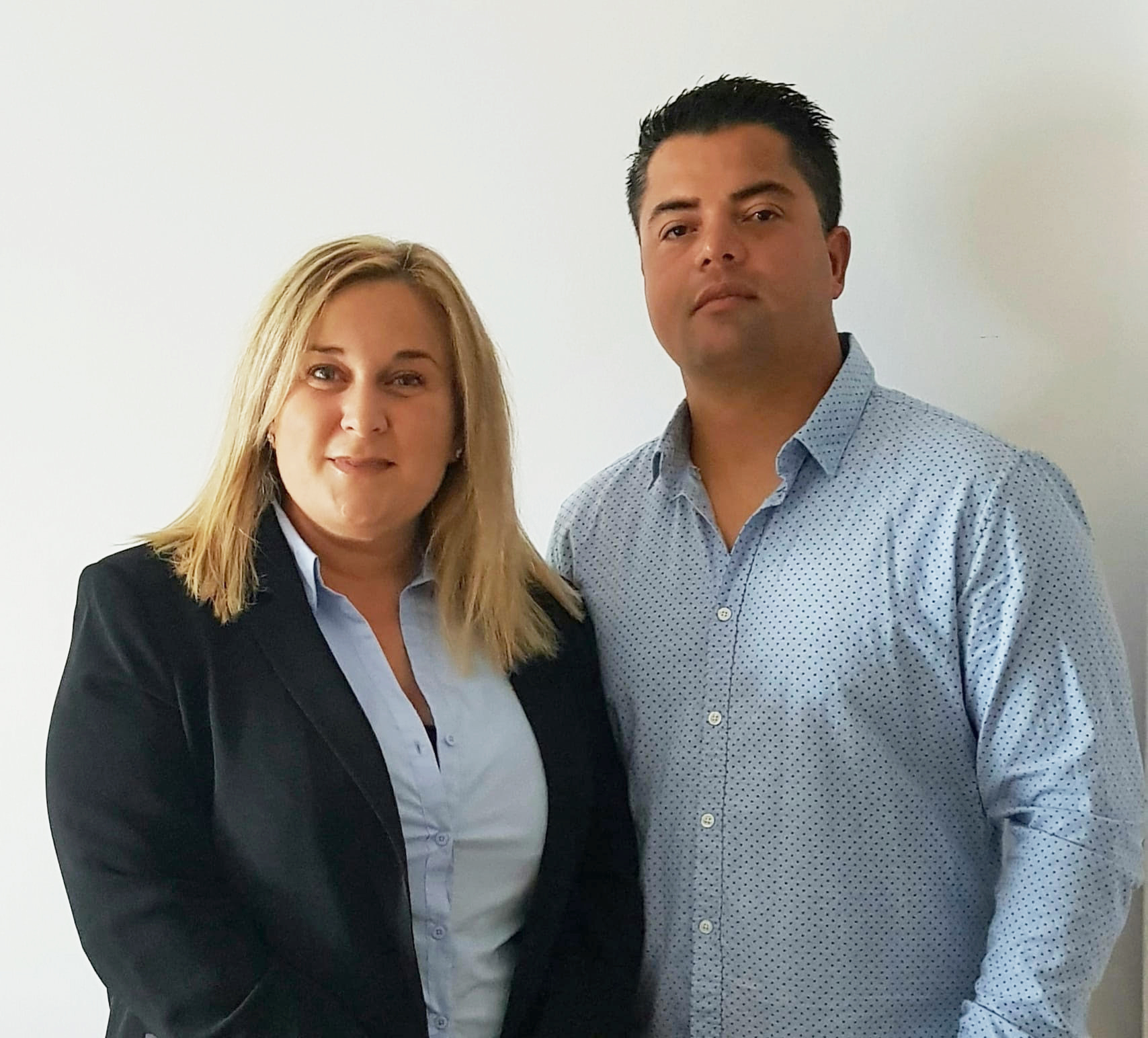 Irene y Junior fundadores de la empresa Ferreira Property Care Services